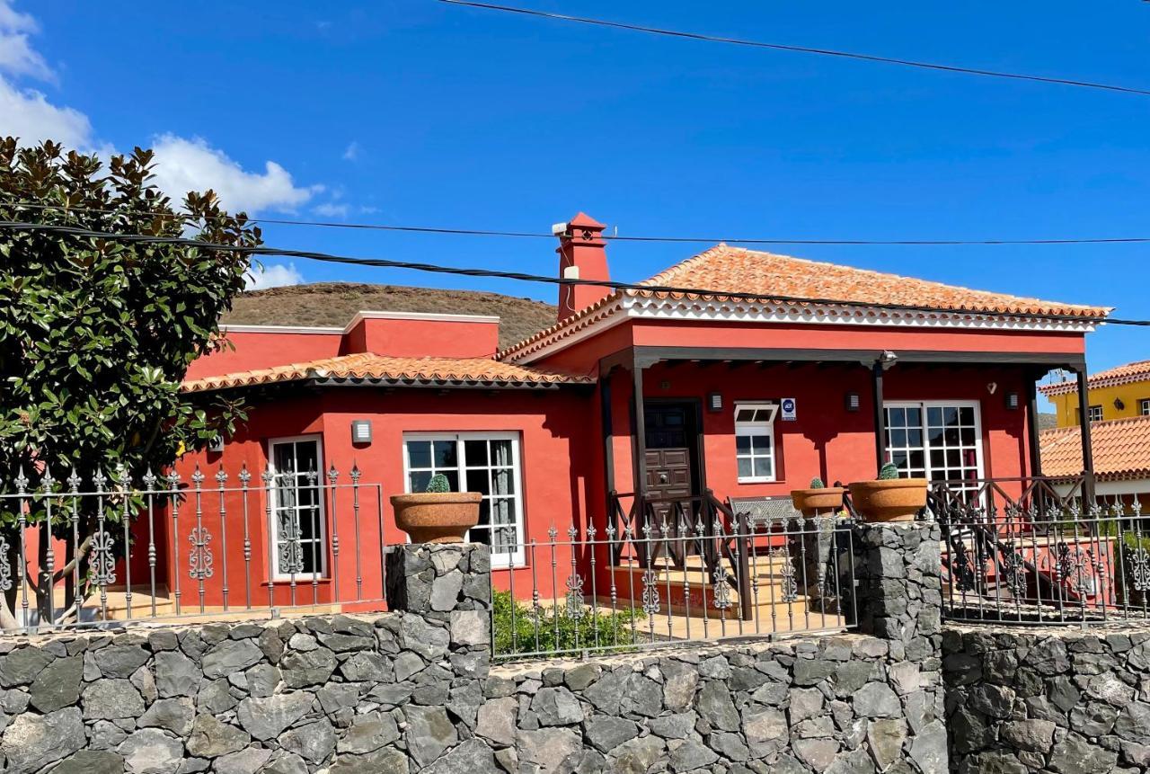 Villa Consuelo - Quiet Location Close To Resorts Бусанада Экстерьер фото